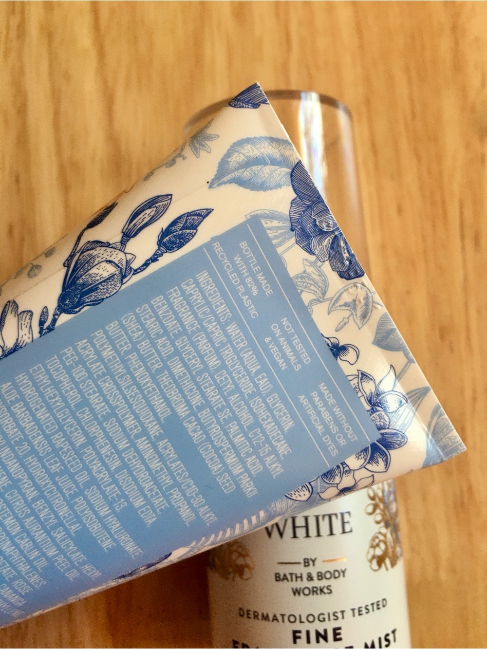 Bath & Body Works Dressed in White Mist & Cream — Blue, White, Gold - Picture 2 of 2